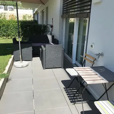 Schoene Neubauwohnung Mit Garten Apartment
